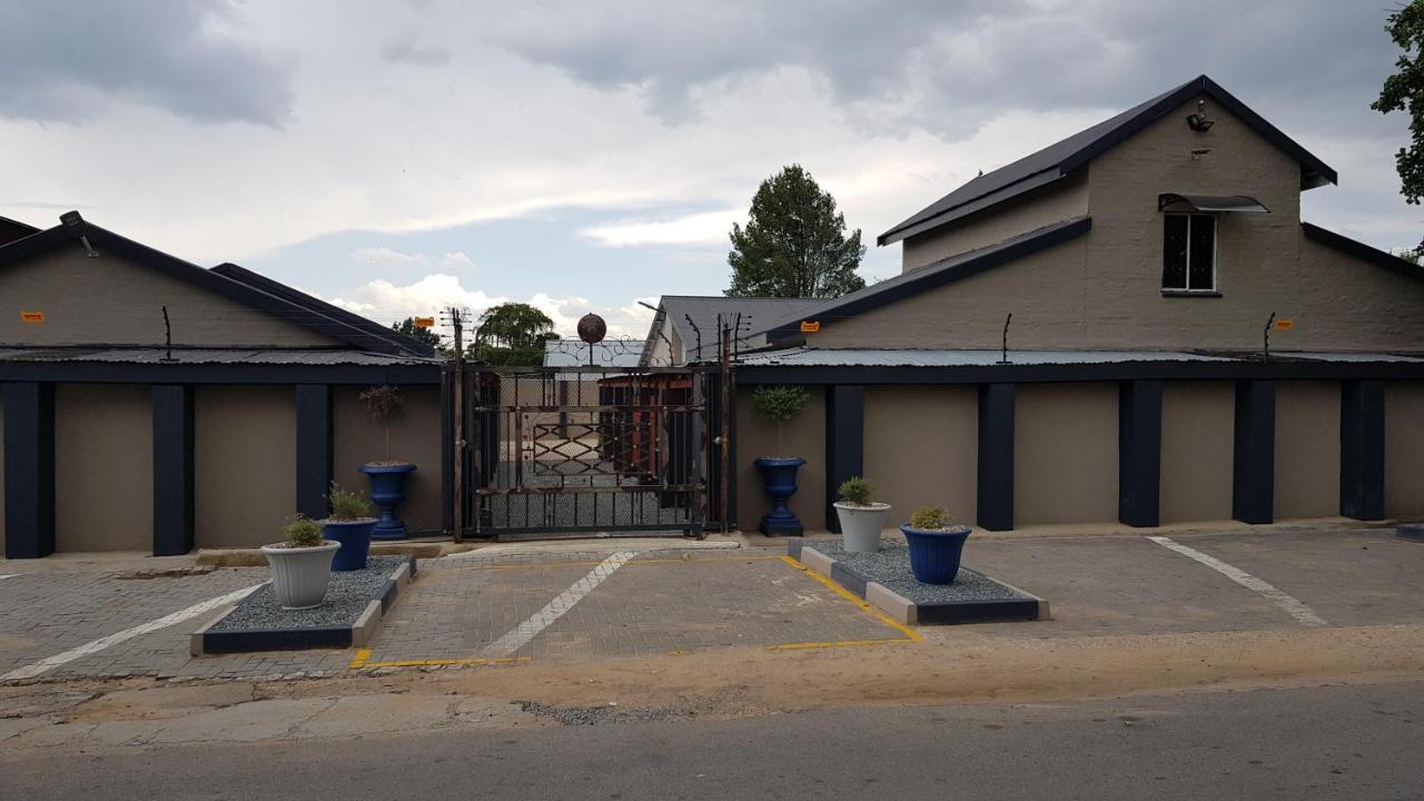 Rustique Paris Guest House Parys Ngoại thất bức ảnh